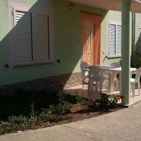 Apartament Daniela Cardedu